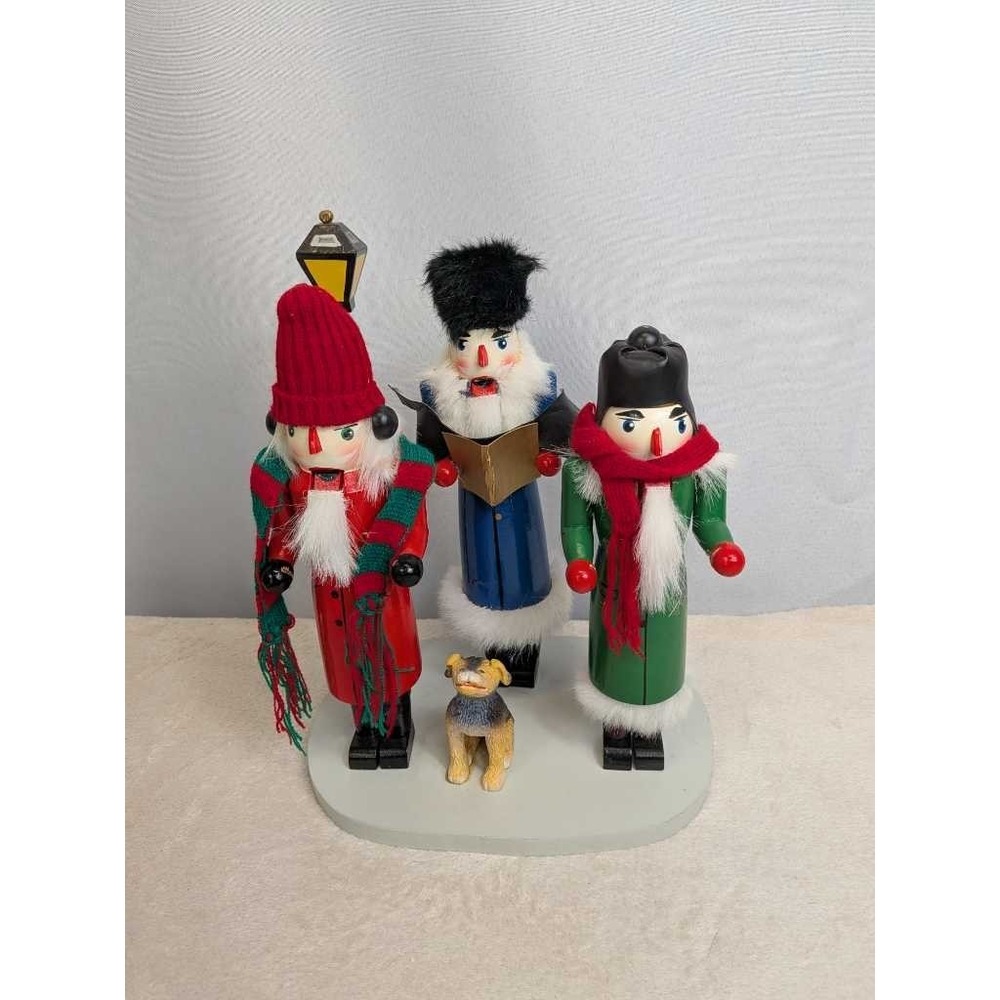 The Bombay Company Carolers Nutcracker‎ Christmas Decor Figurine Set